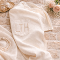 Color Comfort T-Pearl Monogram