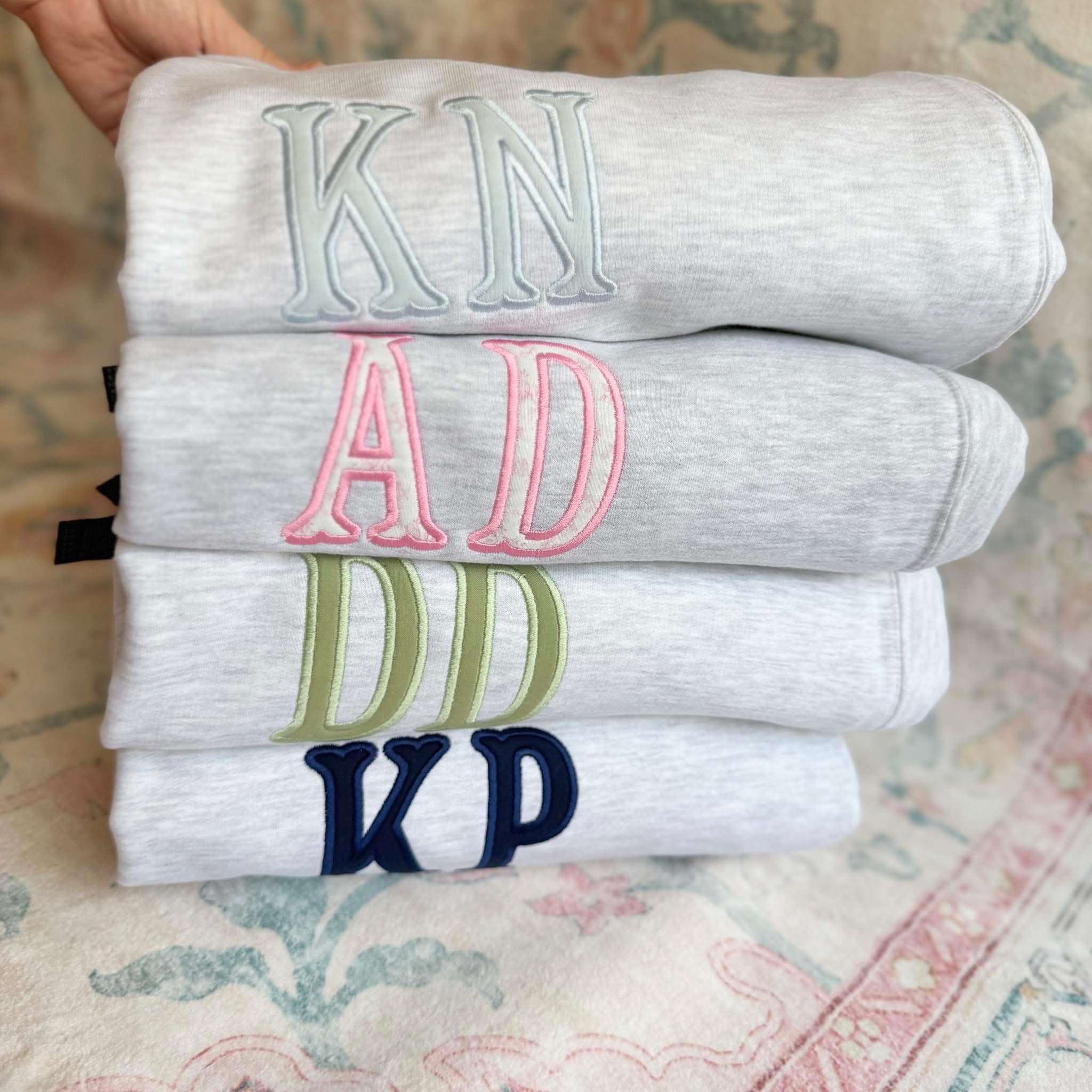 Jerzee ash grey sweat w/initial applique